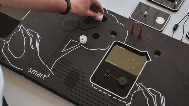 Smart material board