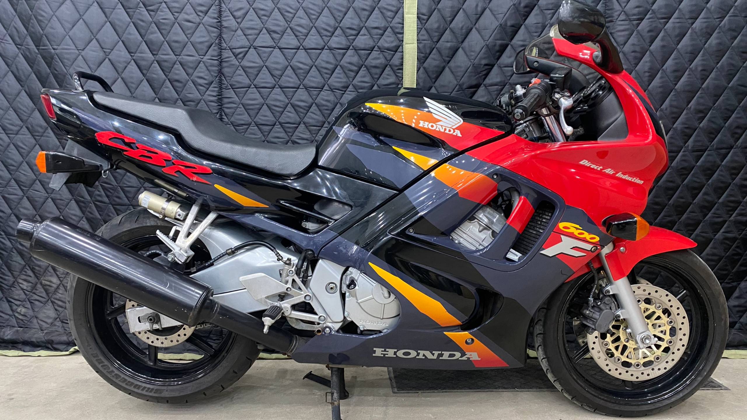 Осмотр Honda CBR600F3 (1995)