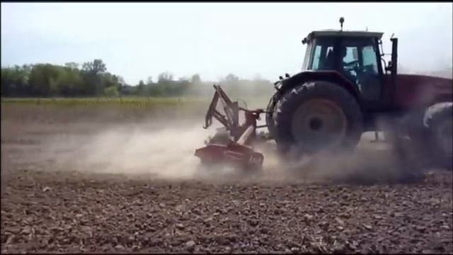 Semis de maïs Massey Ferguson 8160 & Fiat F120