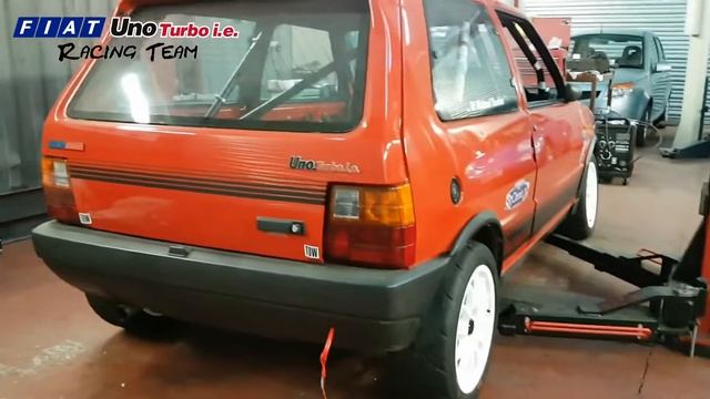 Fiat Uno Turbo i.e. Racing - New 15" x 7" Wheels Look Awsome!