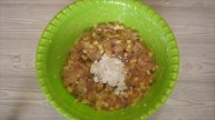 Рубленные котлеты из куриной грудки с сыром на кефире и крахмале пошаговый рецепт
