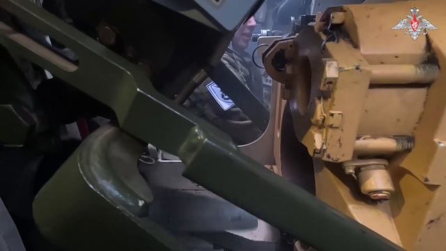 Боевая работа экипажа танка Т-90М «Прорыв» ГрВ «Запад»
