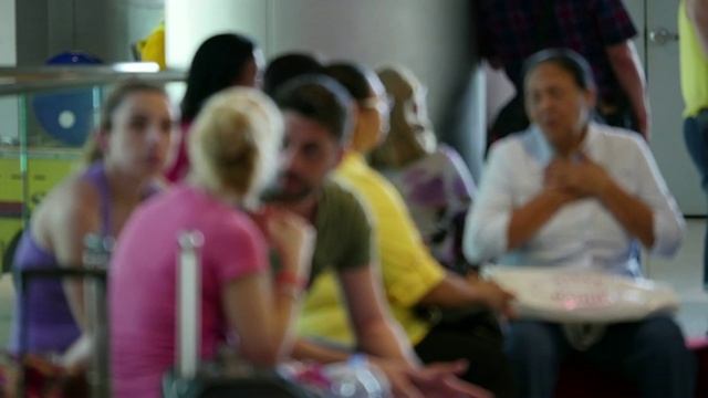 В аэропорту...