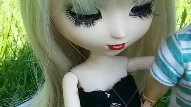 MV pullip love me like you do