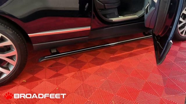 Broadfeet® Deployable Running Board Side Step for Range Rover