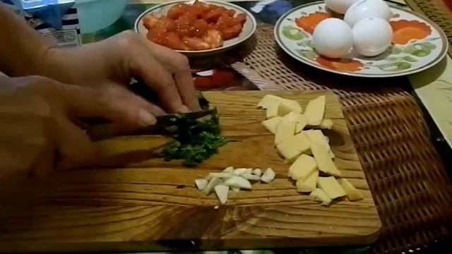 Омлет с грибами, помидорами и луком пошаговый рецепт