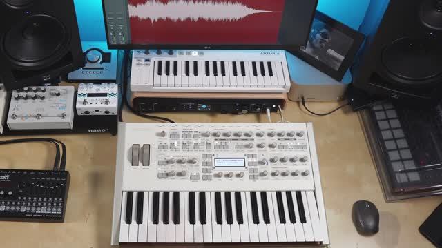 Access Virus TI Polar: Sound Demo