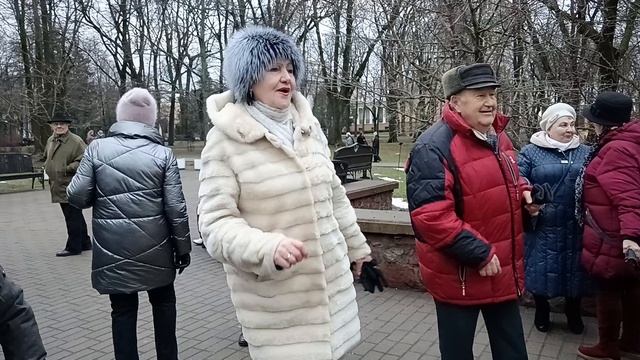 Новый год настал......18.01.25 Гомель парк Луначарского 🥰💫