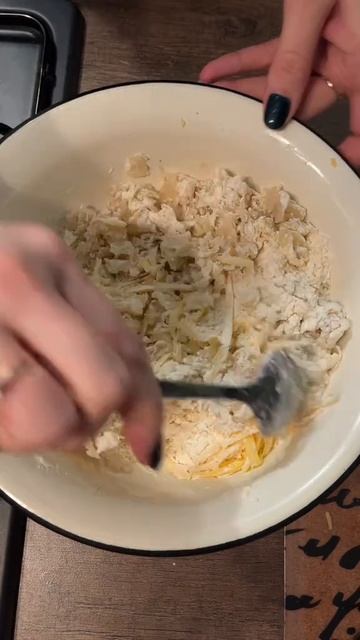 Капустные оладья с сыром