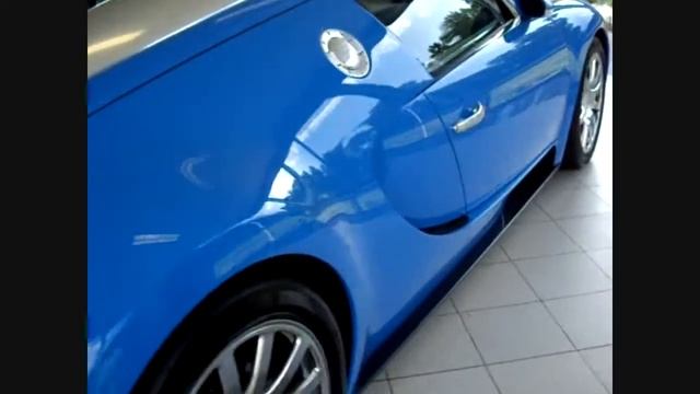 Bugatti Veyron Close Up Walk Around