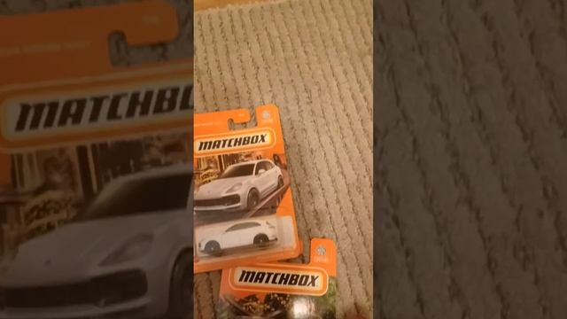 Matchbox Porsche Cayenne Turbo & 2012 BMW 3 Series Touring