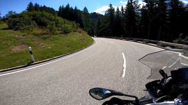 5 Reasons to buy a 2014+ BMW R1200GS / GSA (Why I bought a 2018 GSA)