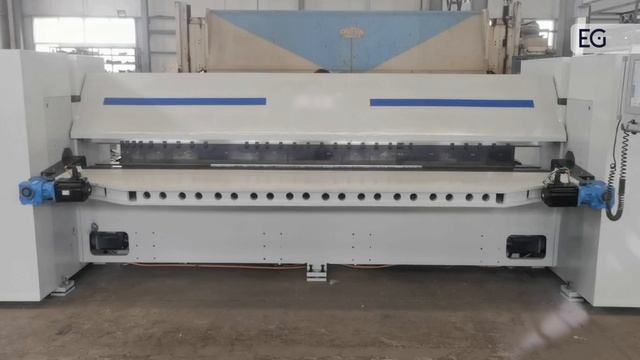 Сервоприводный листогибочный станок TYSK-2-3200