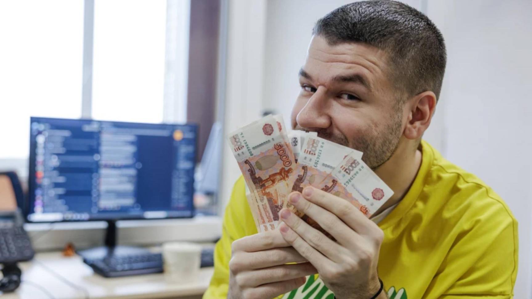 Россияне рассказали об ожиданиях по поводу роста зарплат в 2025 году