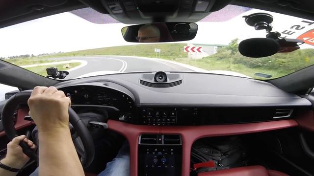 Porsche Taycan Turbo S test PL Pertyn Ględzi