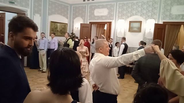 VID_20250118_190241 Танец - игра,, Ручеёк,, Зимний бал в усадьбе Немцевичей Скоки Брестская область