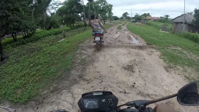 Motovlog Eddie da BizEX - C135 ATOLADO + PRESOS PELO RIO