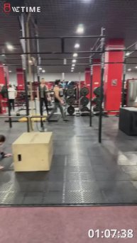 Салтыкова Ирина, ТФ Братиславская, тренер. Количество повторений 60 раз