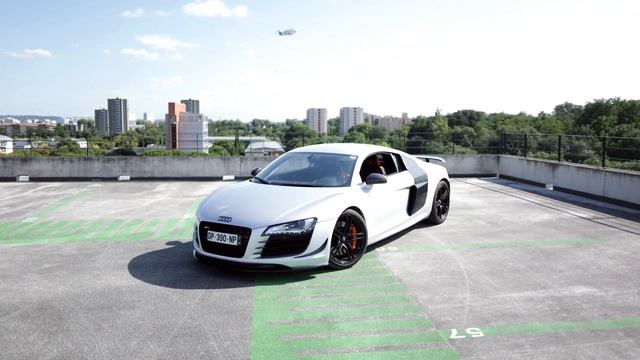 Audi R8 V8 [4K]