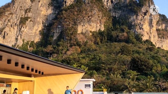 BlueSotel Smart Krabi   by krit lifestyle