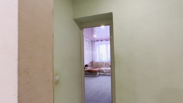 1215581