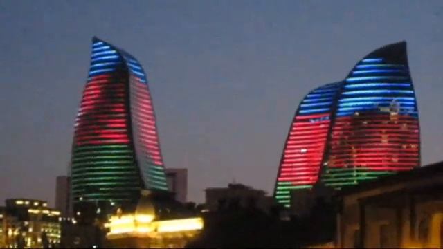 БАКУ. Пламенные башни