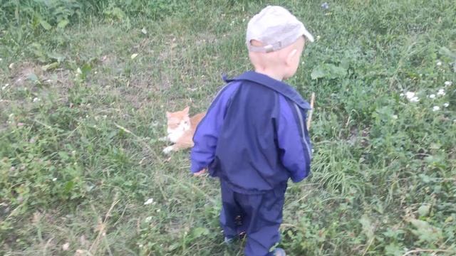 VID165744 - Витя с кошкой 4.07.2021