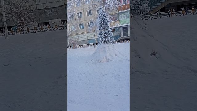 Дышу свежим воздухом 🤪