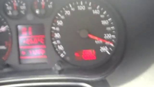 Audi A3 1.8 Turbo a 250 km/h.