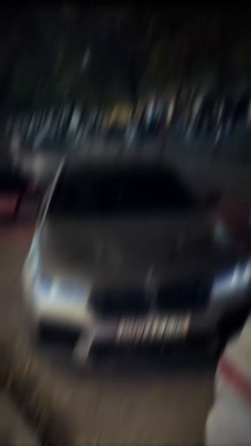 Девушки или авто