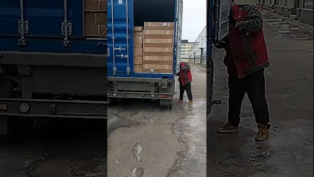Распаковка контейнера из Китая для Анбик2