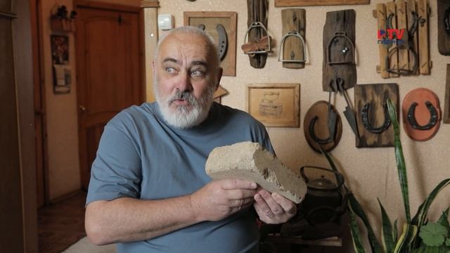 Воронежец собрал коллекцию именных клейменых кирпичей