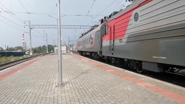 2ЭС5К-385. С вагоном-испытателем контактной сети. Петрозаводск.