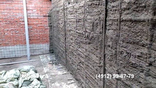 Усиление стен пескобетоном смесью М-350 при помощи стенового хоппер-ковша. Часть 1.