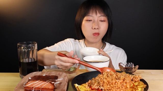Mukbang)Liliwen eating/SUB/Fried Rice with Pan-fried Luncheon Meat/ASMR eating sounds