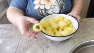 ОЧЕНЬ ВКУСНЫЙ ФАРШИРОВАННЫЙ КАРТОФЕЛЬ МЯСОМ.