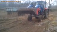 Погрузчик Универсал-800 на МТЗ-82 в работе