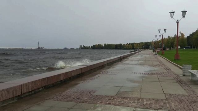 Как бушует Онега? - Онежское озеро, 7 октября 2023 год.