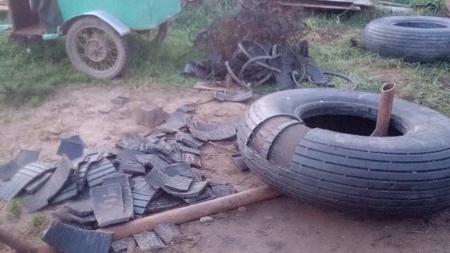 ободрыши из самолётной покрышки шины .
