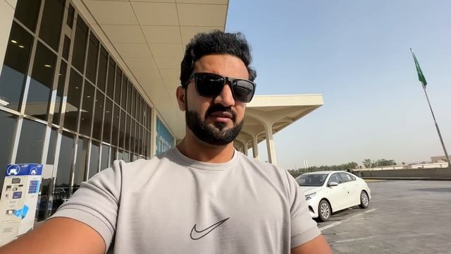 Pehlay Bahut Sari Shopping Kar li Pher Flight Cancel Ho gai