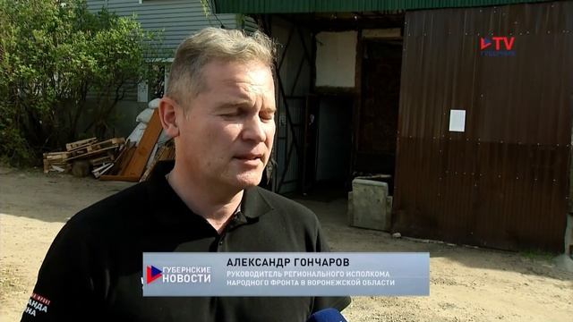 Воронежский пенсионер 8 лет добивался сноса самостроя, закрывавшего проход к его дому