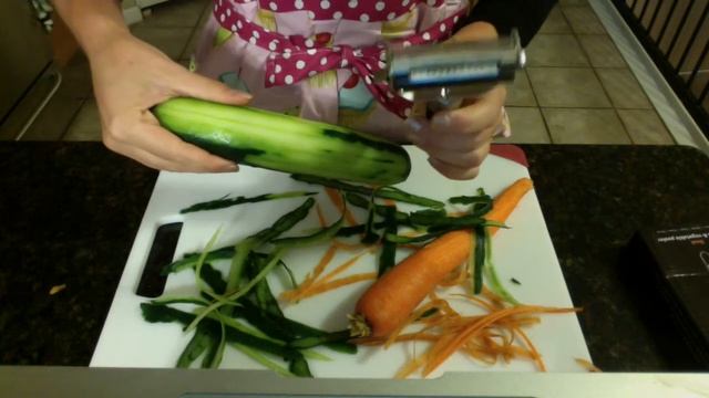 Deiss Julienne and Vegetable Peeler