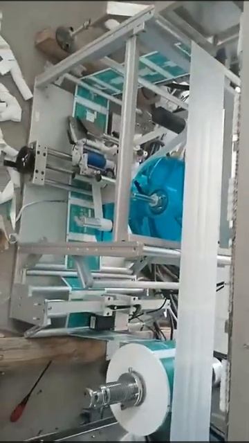 Fully automatic 1-10 sheets wet tissue packaging machine