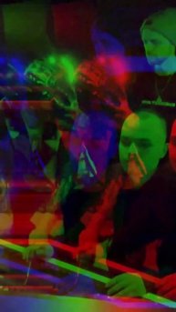 Зависаем в студии, готовим новый стафф :3
Я — музыкант СИАМ, ищи мои треки на стримингах 👹