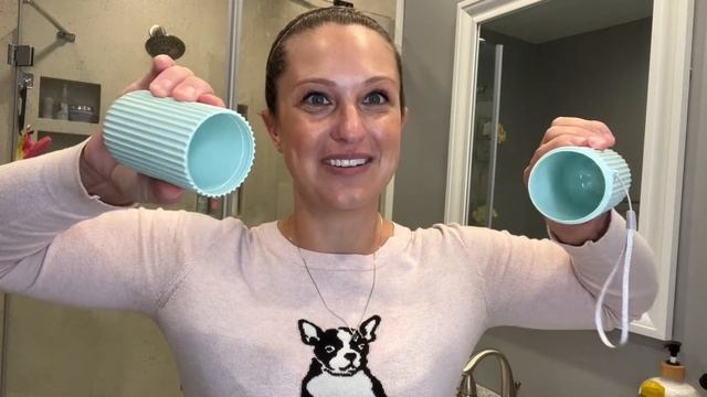 Review of Travel Toothbrush Case and Carrier, 2 Pack Portable Business Trips Wash Cup Holder