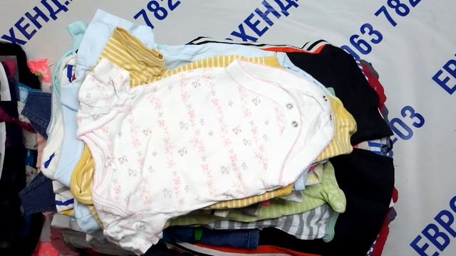 Мешок № 027512 . Детский микс Крем Австрия арт 3034 вес 30,8 кг. Кол-во 372 шт