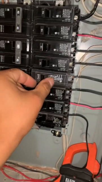 Electrician life : replaced breaker for air handler randomly shutting off