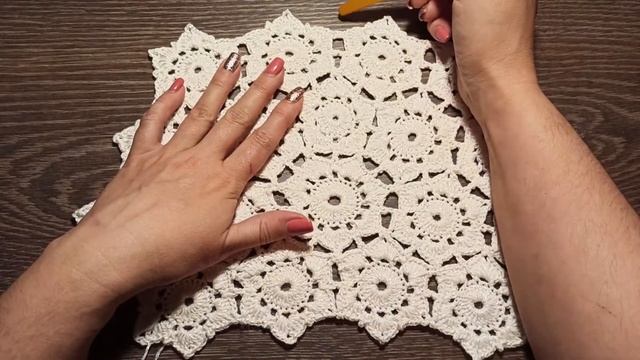 Расширение(сужение) полотна на 6-угольных мотивах.