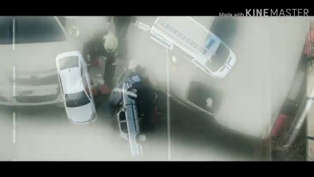 Управление автомобилем и разговор по телефону - НЕСОВМЕСТИМЫ.