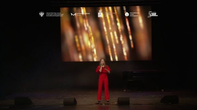 "Don't You Worry 'Bout A Thing" - Мария Молокаева.